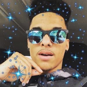 Meet your Posher, Jontae